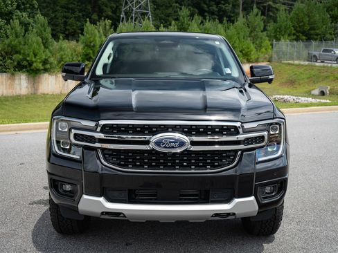 Used 2025 Ford Ranger Lariat w/ FX4 Off-Road Package AWD/4WD image 2