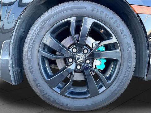 Used 2018 Honda Odyssey Elite image 9