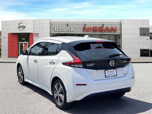 Used 2022 Nissan Leaf SL Plus image 5