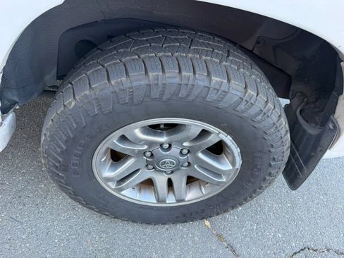 Used 2007 Toyota Sequoia Limited RWD image 33