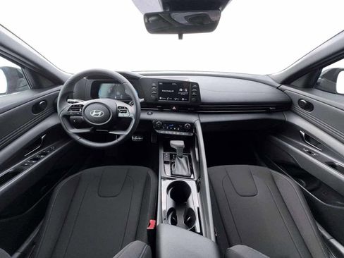 New 2026 Hyundai Elantra SEL Sport Premium FWD image 13