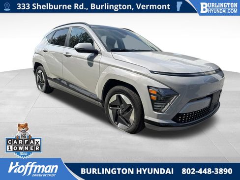 Used 2025 Hyundai Kona Limited FWD image 1