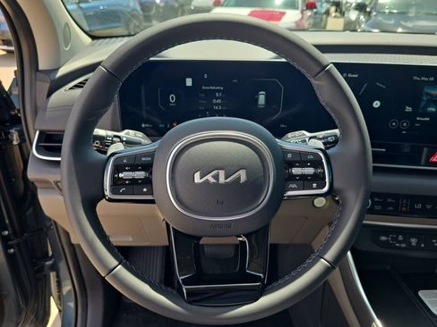 New 2026 Kia Carnival SX FWD image 31