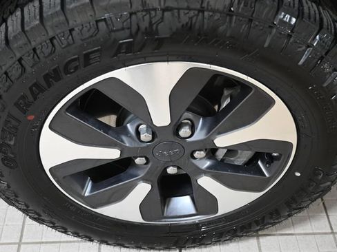 Used 2023 Jeep Grand Cherokee 4WD 4xe image 19