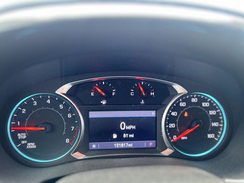 Used 2020 Chevrolet Traverse LT w/ Driver Confidence II Package AWD/4WD image 13