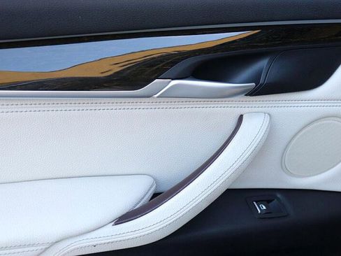 Used 2017 BMW X5 sDrive35i image 18