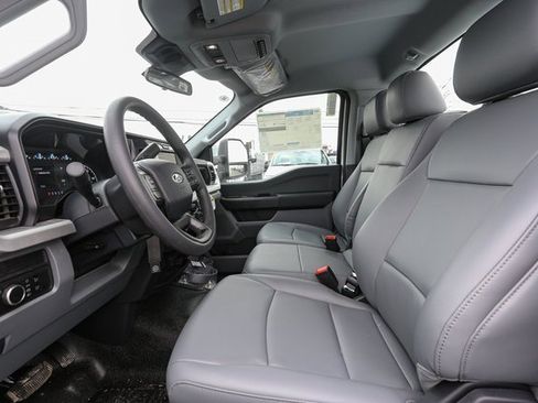 New 2025 Ford F250 XL w/ XL Driver Assist Package image 31