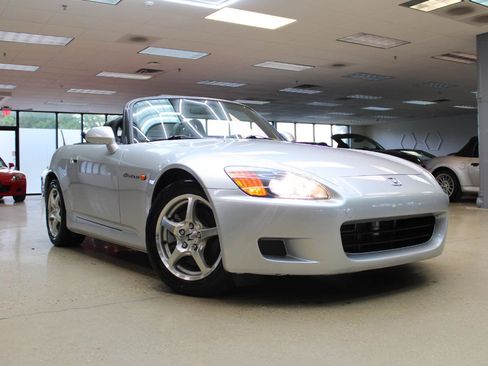 Used 2002 Honda S2000 image 24