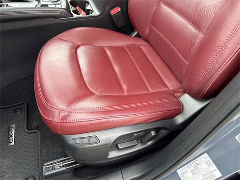 Used 2022 MAZDA CX-5 Carbon Edition image 15