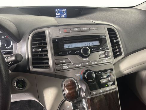 Used 2009 Toyota Venza AWD image 32