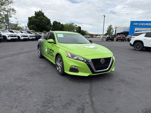 Used 2019 Nissan Altima 2.5 S FWD image 1