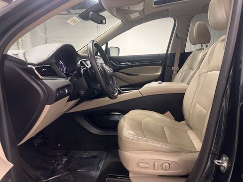 Used 2018 Buick Enclave Premium w/ Trailering Package image 8