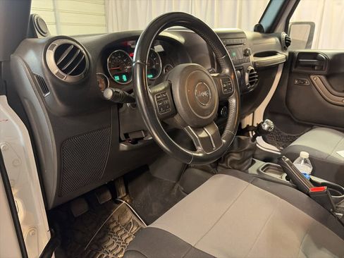 Used 2012 Jeep Wrangler Sport image 24