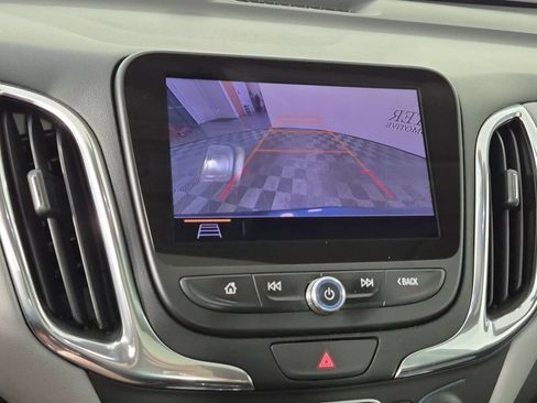 Used 2020 Chevrolet Equinox LT FWD image 23