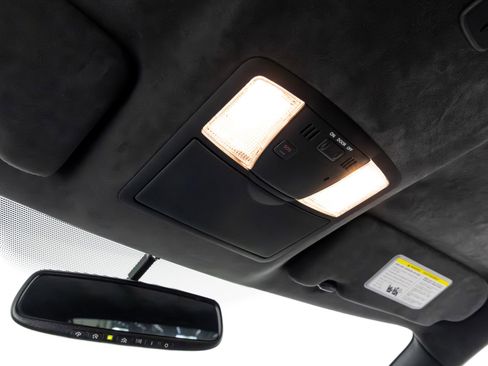 Used 2017 Nissan GT-R NISMO image 23