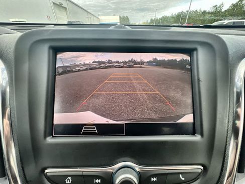 Used 2022 Chevrolet Equinox LT image 14