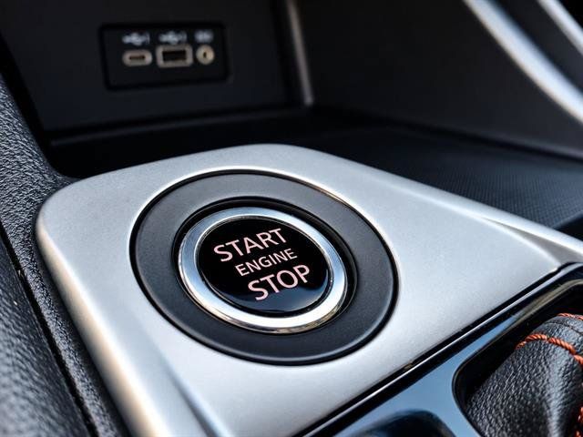 Used 2023 Nissan Sentra SR w/ Trunk Package FWD image 17