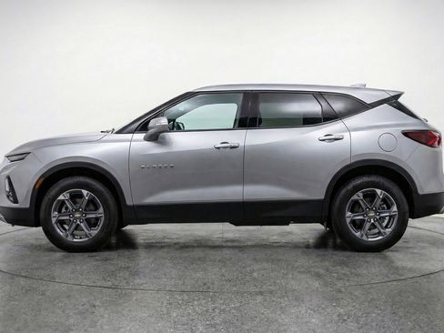 Used 2025 Chevrolet Blazer LT image 5