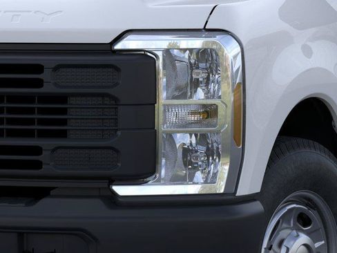 New 2026 Ford F250 XL RWD image 18
