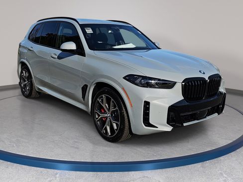 New 2026 BMW X5 xDrive50e w/ M Sport Package AWD/4WD image 3