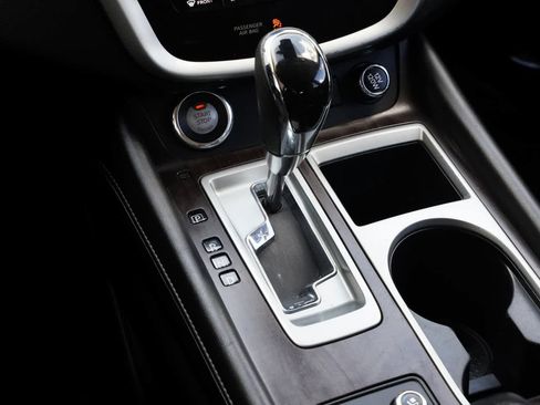 Used 2019 Nissan Murano Platinum image 14