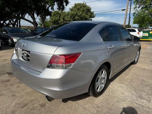 Used 2009 Honda Accord LX-P image 7