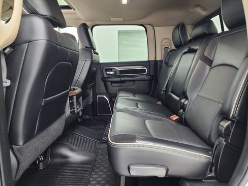 Used 2021 RAM 3500 Laramie image 9