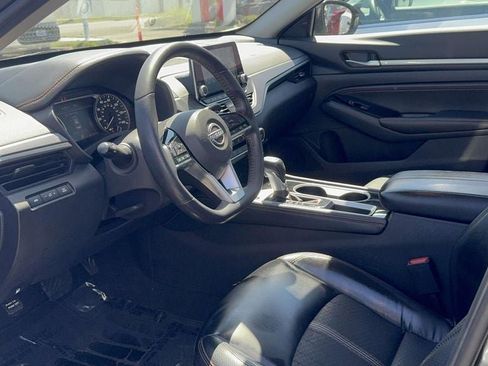 Used 2023 Nissan Altima 2.5 SR FWD image 30