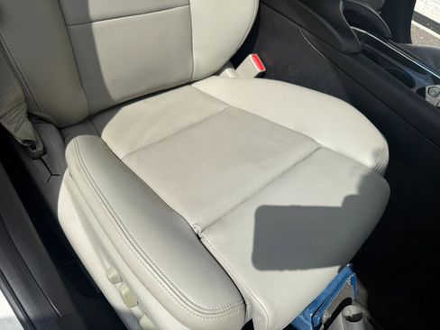 Used 2013 Cadillac ATS Performance image 28