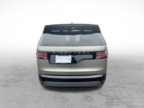 Certified 2024 Land Rover Discovery Dynamic SE image 6