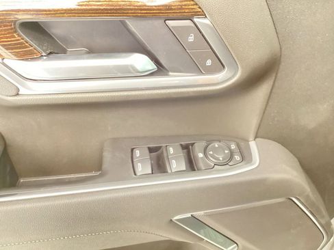 New 2026 GMC Sierra 1500 Elevation image 24