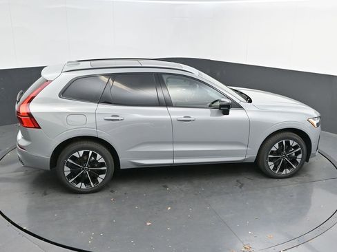 New 2026 Volvo XC60 B5 Plus w/ Protection Package Premier image 39