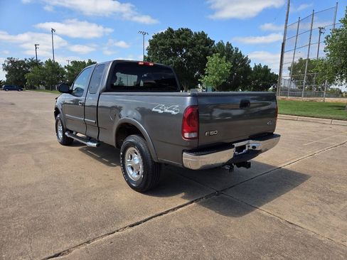 Used 2003 Ford F150 Lariat AWD/4WD image 6