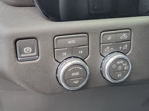 New 2026 GMC Sierra 1500 SLT w/ SLT Premium Package image 11