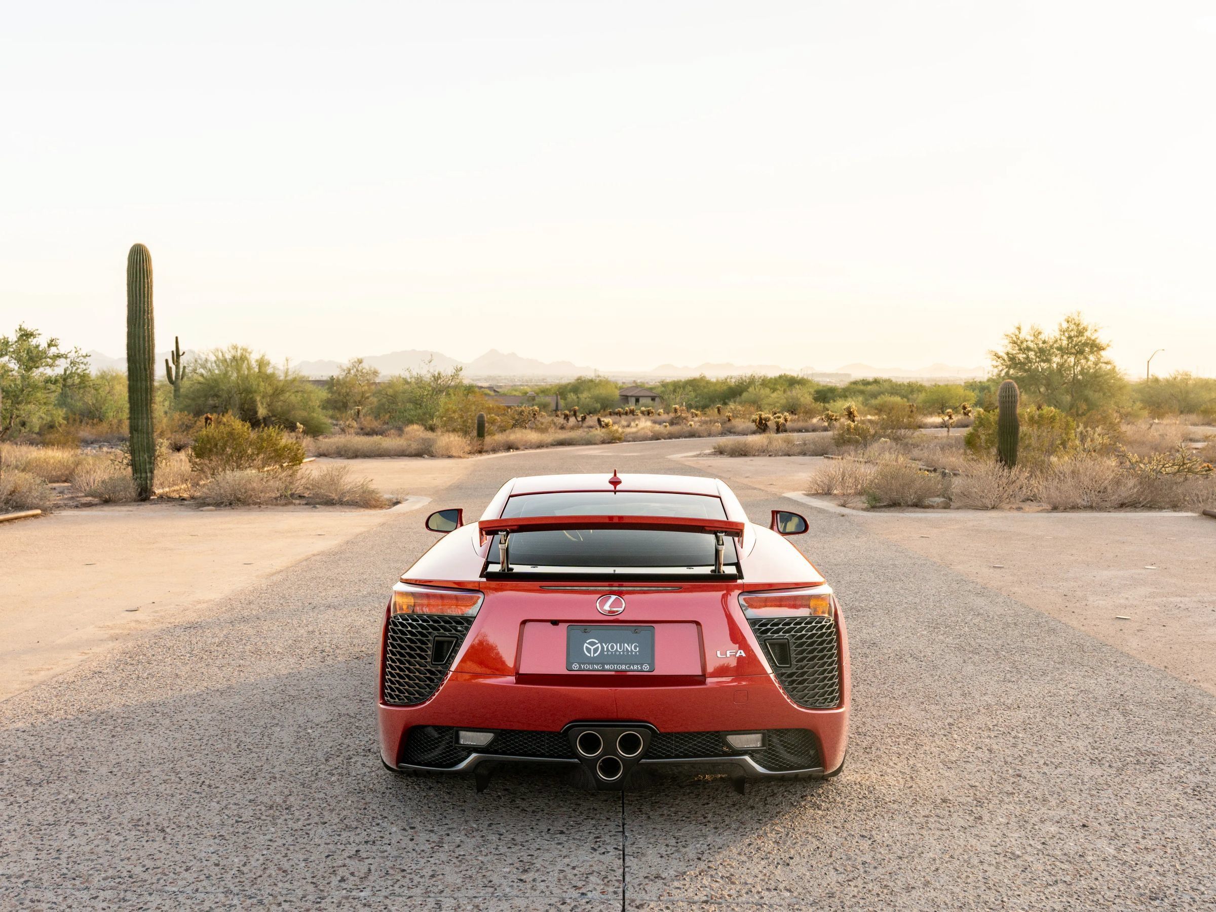 Used 2012 Lexus LFA RWD image 25