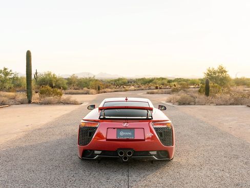 Used 2012 Lexus LFA RWD image 25