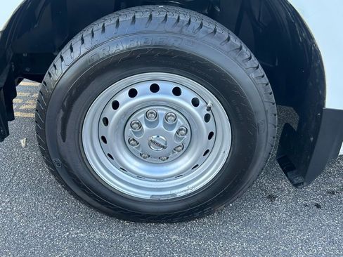 Used 2021 Nissan NV 1500 S image 16