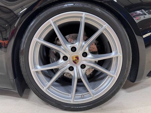 Used 2019 Porsche 911 Carrera image 13