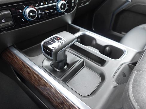 Used 2023 GMC Sierra 1500 Elevation image 41