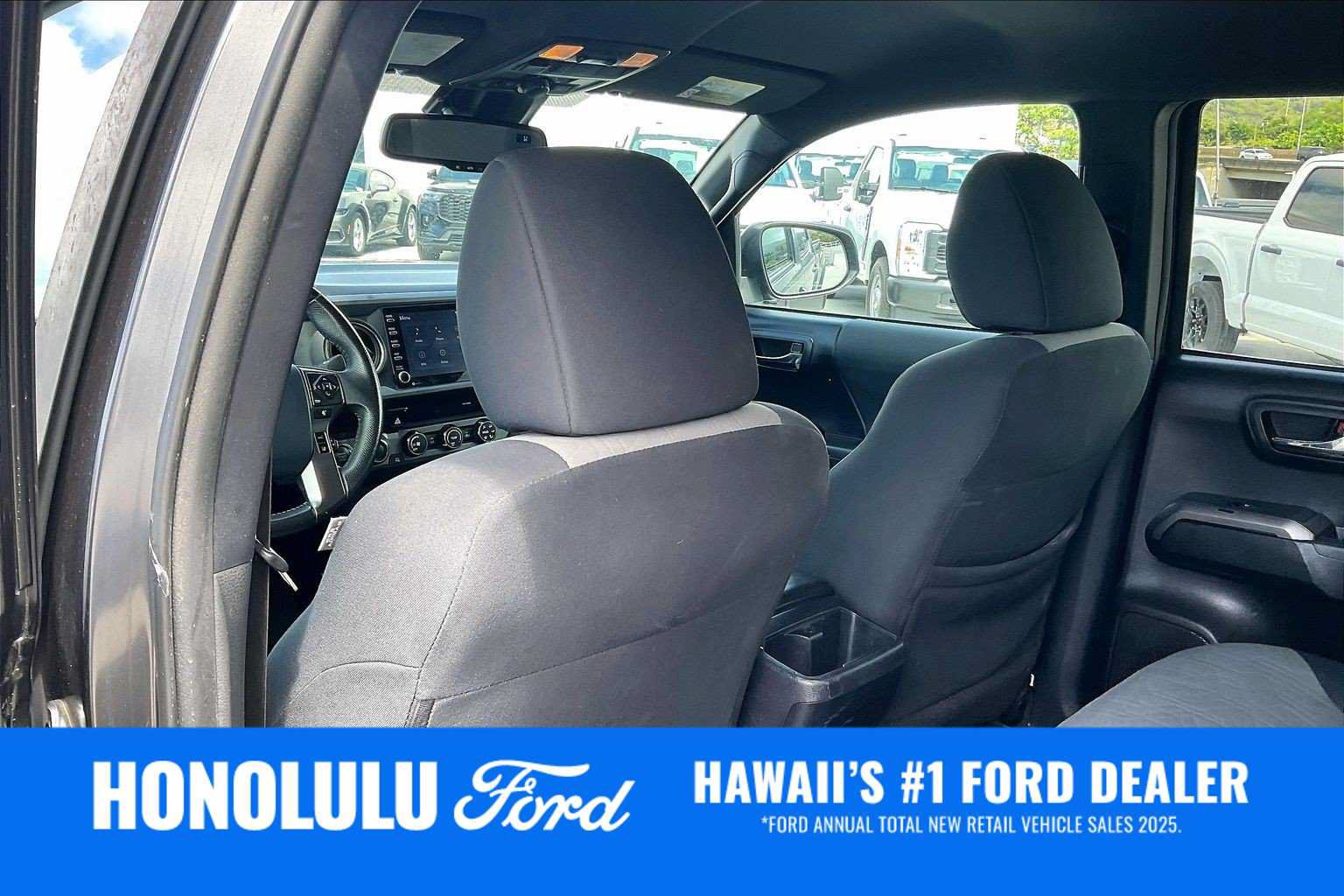 Used 2020 Toyota Tacoma TRD Off-Road AWD/4WD image 12