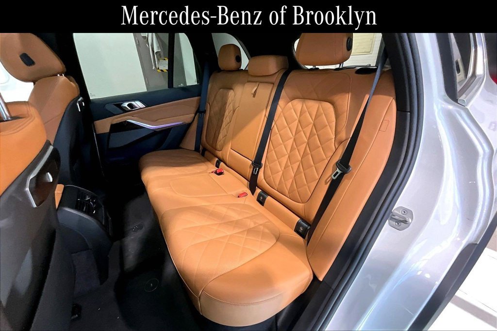 Used 2024 BMW X5 xDrive50e w/ Premium Package AWD/4WD image 20