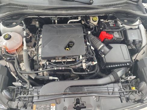 Used 2020 Ford Escape SE image 30