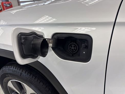 Used 2022 Jeep Grand Cherokee Limited 4xe image 8