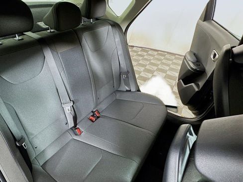 New 2026 Kia K4 FWD image 26