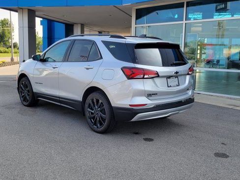 Certified 2022 Chevrolet Equinox RS w/ LPO, Floor Liner Package image 4