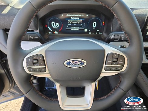 New 2026 Ford Explorer Active image 11