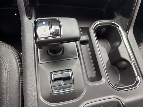 Certified 2023 GMC Sierra 1500 AT4 w/ AT4 Premium Package image 25