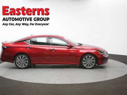 Used 2023 Nissan Altima 2.5 SL FWD image 45