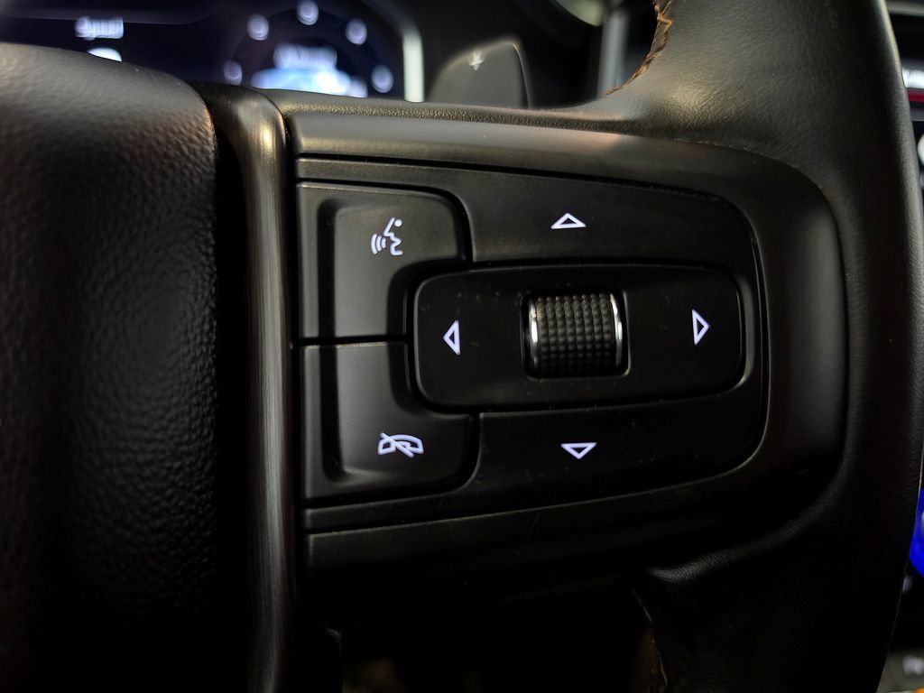 Used 2025 GMC Sierra 1500 AT4 AWD/4WD image 27