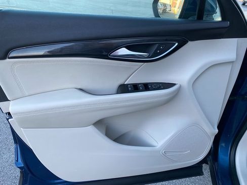 Used 2023 Buick Envision Preferred image 17